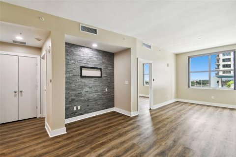 Condominio en venta en Tampa, Florida, 1 dormitorio, 78.04 m2 № 1339250 - foto 16