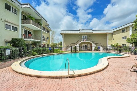 Copropriété à vendre à Wilton Manors, Floride: 2 chambres, 92.9 m2 № 1091691 - photo 4