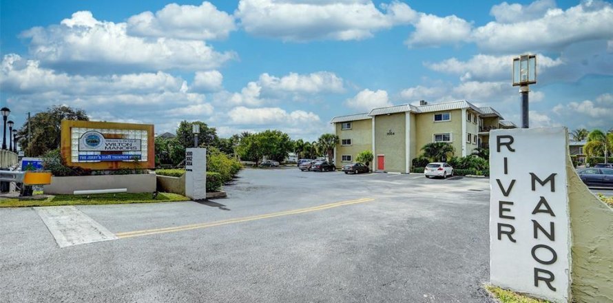 Condominio en Wilton Manors, Florida, 2 dormitorios  № 1091691