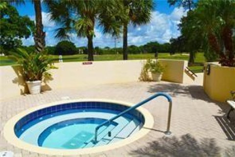 Copropriété à vendre à Lauderhill, Floride: 2 chambres, 140.56 m2 № 1091733 - photo 16