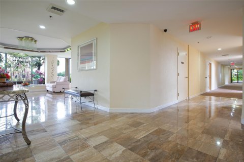 Condominio en venta en Lauderhill, Florida, 2 dormitorios, 140.56 m2 № 1091733 - foto 8