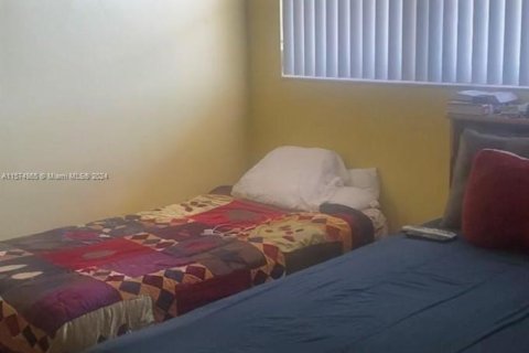 Condo in Miramar, Florida, 2 bedrooms  № 1141001 - photo 10
