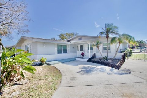 Villa ou maison à vendre à Port Richey, Floride: 3 chambres, 146.51 m2 № 1344758 - photo 1