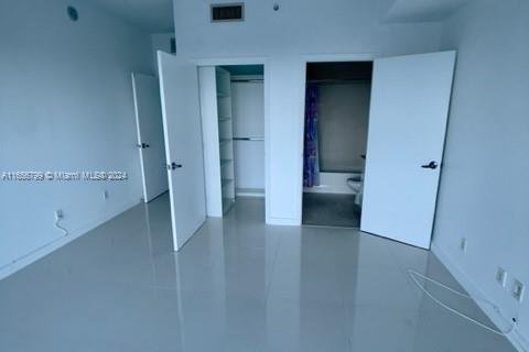 Condominio en alquiler en Miami, Florida, 2 dormitorios, 106.65 m2 № 1357068 - foto 10