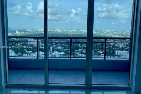 Copropriété à louer à Miami, Floride: 2 chambres, 106.65 m2 № 1357068 - photo 12