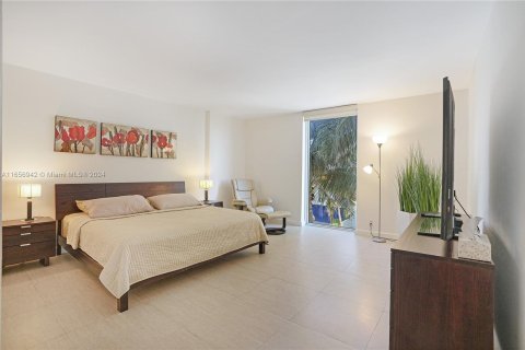 Condominio en venta en Hollywood, Florida, 2 dormitorios, 125.05 m2 № 1357122 - foto 15