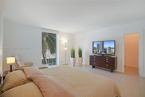 Condominio en venta en Hollywood, Florida, 2 dormitorios, 125.05 m2 № 1357122 - foto 18