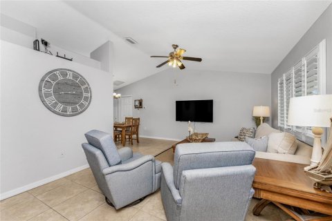 Villa ou maison à vendre à Punta Gorda, Floride: 2 chambres, 96.99 m2 № 1335699 - photo 7