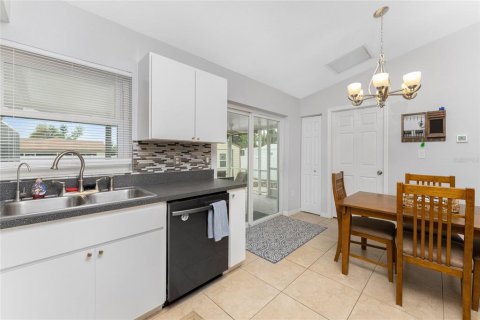 Villa ou maison à vendre à Punta Gorda, Floride: 2 chambres, 96.99 m2 № 1335699 - photo 17