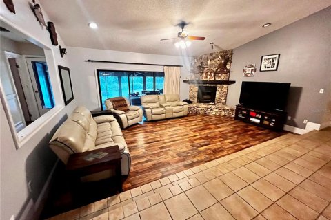 Casa en venta en DeLand, Florida, 4 dormitorios, 164.16 m2 № 1123210 - foto 5