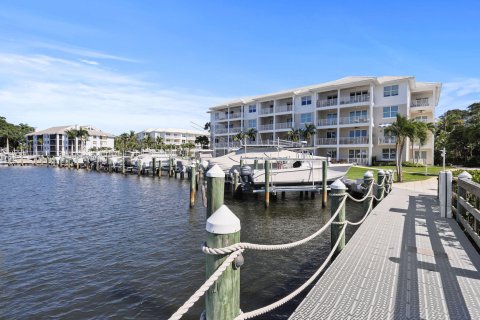 Condo in Juno Beach, Florida, 2 bedrooms  № 1210152 - photo 12