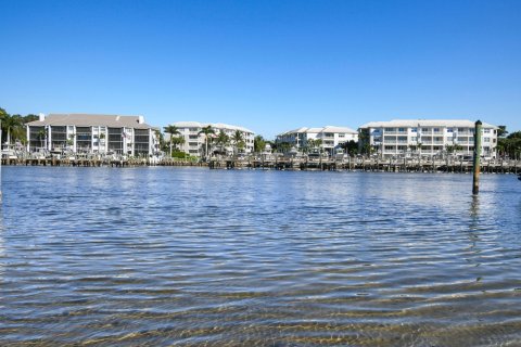 Condo in Juno Beach, Florida, 2 bedrooms  № 1210152 - photo 23