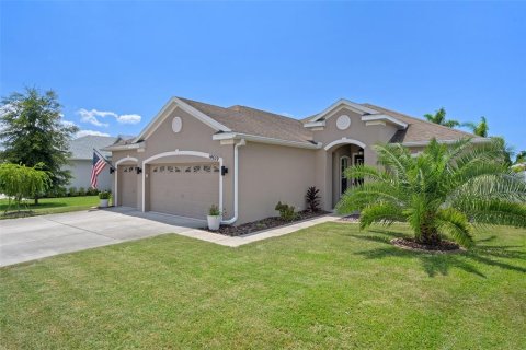 Casa en venta en Hudson, Florida, 3 dormitorios, 189.24 m2 № 1350237 - foto 2