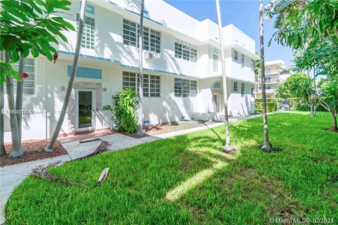 Studio in the Condo in Miami Beach, Florida  № 1348281 - photo 16