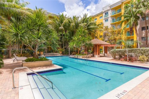 Apartamento en alquiler en South Miami, Florida, 2 dormitorios, 93.83 m2 № 1348279 - foto 23