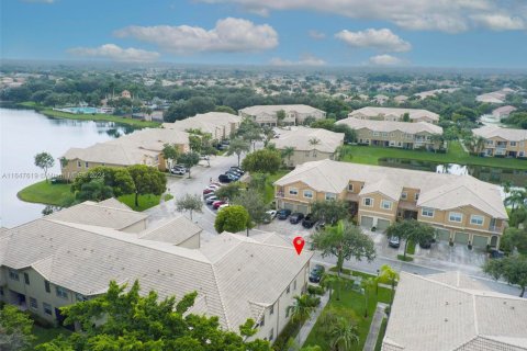 Condominio en venta en Miramar, Florida, 2 dormitorios, 96.25 m2 № 1330250 - foto 25