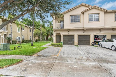 Condominio en venta en Miramar, Florida, 2 dormitorios, 96.25 m2 № 1330250 - foto 2