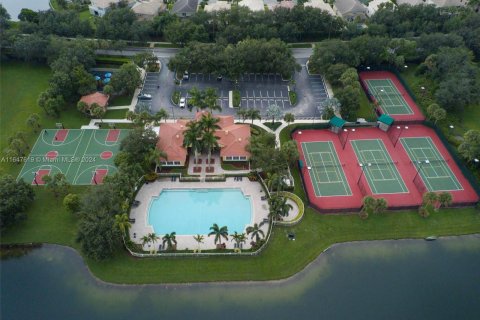 Condominio en venta en Miramar, Florida, 2 dormitorios, 96.25 m2 № 1330250 - foto 26