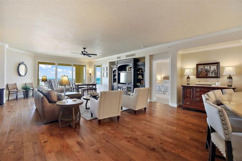 Condo in New Smyrna Beach, Florida, 3 bedrooms  № 1350732 - photo 6