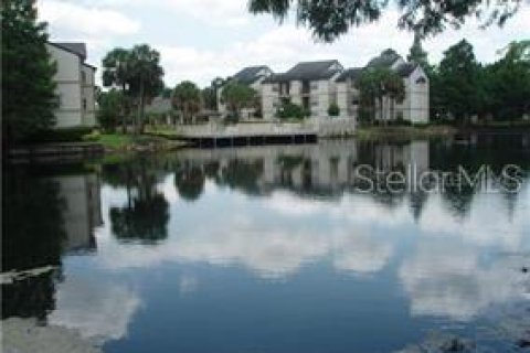 Copropriété à vendre à Orlando, Floride: 2 chambres, 80.27 m2 № 1382614 - photo 3