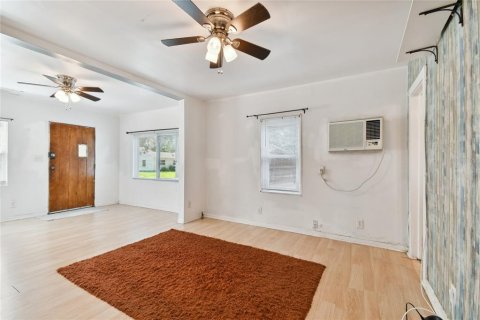 Casa en venta en Saint Petersburg, Florida, 2 dormitorios, 66.89 m2 № 1342128 - foto 19