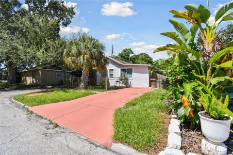 Villa ou maison à vendre à Saint Petersburg, Floride: 2 chambres, 66.89 m2 № 1342128 - photo 4