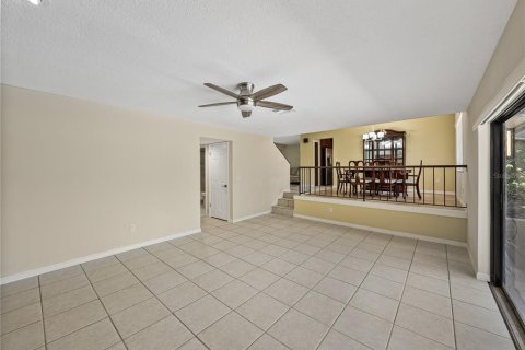 Casa en venta en Tampa, Florida, 4 dormitorios, 203.64 m2 № 1342095 - foto 18