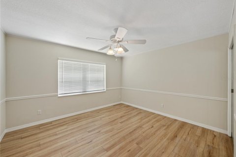 Casa en venta en Tampa, Florida, 4 dormitorios, 203.64 m2 № 1342095 - foto 29