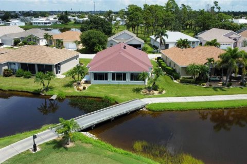 Villa ou maison à vendre à Punta Gorda, Floride: 2 chambres, 175.68 m2 № 1326608 - photo 7