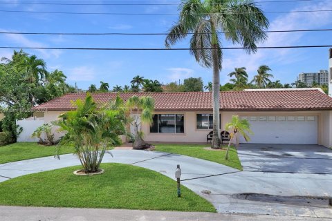 Villa ou maison à louer à Pompano Beach, Floride: 3 chambres, 125.33 m2 № 1353888 - photo 3