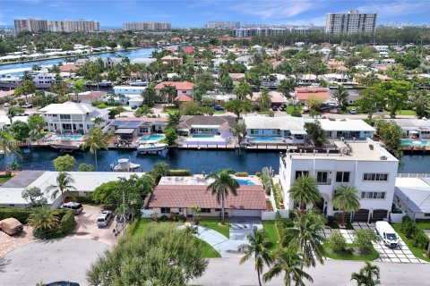 Villa ou maison à louer à Pompano Beach, Floride: 3 chambres, 125.33 m2 № 1353888 - photo 9