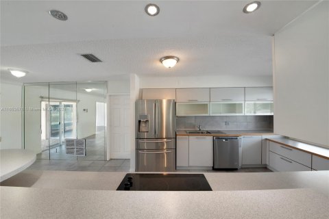 Villa ou maison à louer à Pompano Beach, Floride: 3 chambres, 125.33 m2 № 1353888 - photo 27