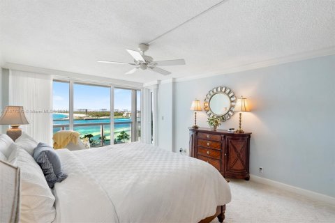 Condo in Fort Lauderdale, Florida, 1 bedroom  № 1407679 - photo 13