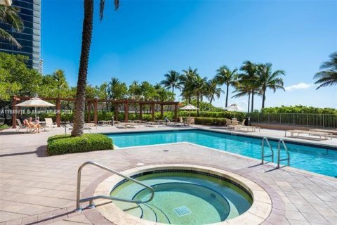 Copropriété à louer à Hallandale Beach, Floride: 2 chambres, 106.84 m2 № 1332186 - photo 30