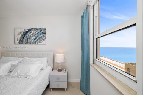 Copropriété à louer à Hallandale Beach, Floride: 2 chambres, 106.84 m2 № 1332186 - photo 14