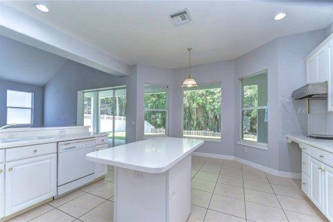 House in Tampa, Florida 5 bedrooms, 279.91 sq.m. № 1427052 - photo 23