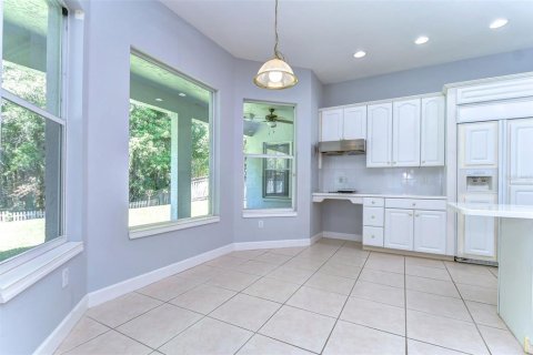 House in Tampa, Florida 5 bedrooms, 279.91 sq.m. № 1427052 - photo 19