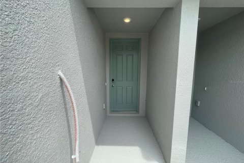 Townhouse in Wesley Chapel, Florida 3 bedrooms, 145.48 sq.m. № 1390939 - photo 3