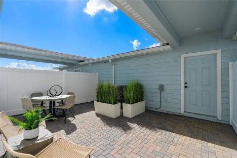 Townhouse in ISLES OF LAKE NONA in Orlando, Florida 4 bedrooms, 172.61 sq.m. № 1083945 - photo 10