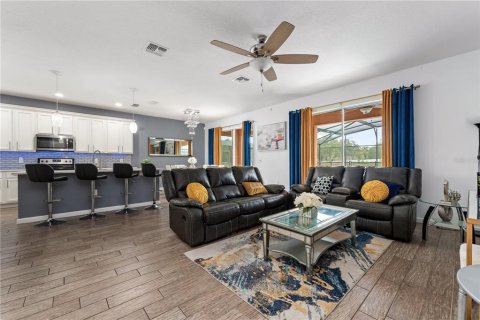 Casa en venta en Davenport, Florida, 6 dormitorios, 320.88 m2 № 1262176 - foto 5