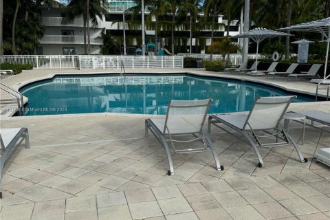 Condominio en venta en Miami, Florida, 1 dormitorio, 73.49 m2 № 1412401 - foto 17