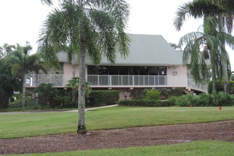 Copropriété à vendre à Tequesta, Floride: 2 chambres, 82.78 m2 № 786110 - photo 3