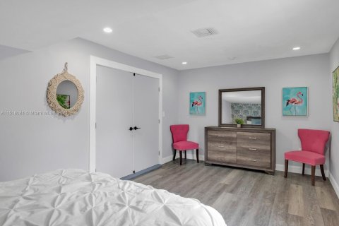 Casa en venta en Dania Beach, Florida, 6 dormitorios, 246.93 m2 № 963106 - foto 23