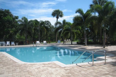 Condominio en venta en Jensen Beach, Florida, 2 dormitorios, 99.59 m2 № 1092248 - foto 25