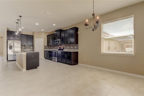 Casa en venta en Wesley Chapel, Florida, 3 dormitorios, 235.32 m2 № 1319789 - foto 16