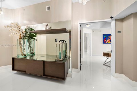 Condominio en venta en Miami, Florida, 2 dormitorios, 147.53 m2 № 1430017 - foto 25