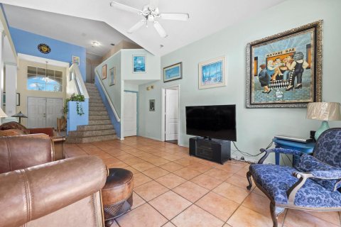 Casa en venta en West Palm Beach, Florida, 3 dormitorios, 204.29 m2 № 1142563 - foto 16