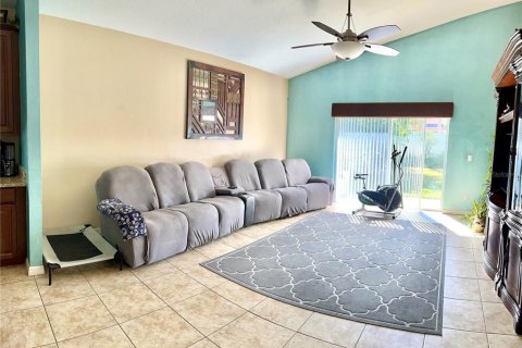 Casa en venta en Orlando, Florida, 4 dormitorios, 264.77 m2 № 831262 - foto 11
