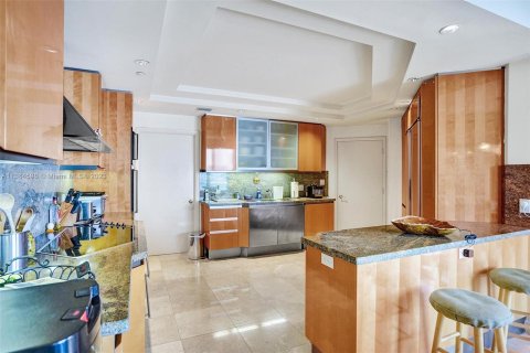 Condo in Aventura, Florida, 3 bedrooms  № 495572 - photo 16