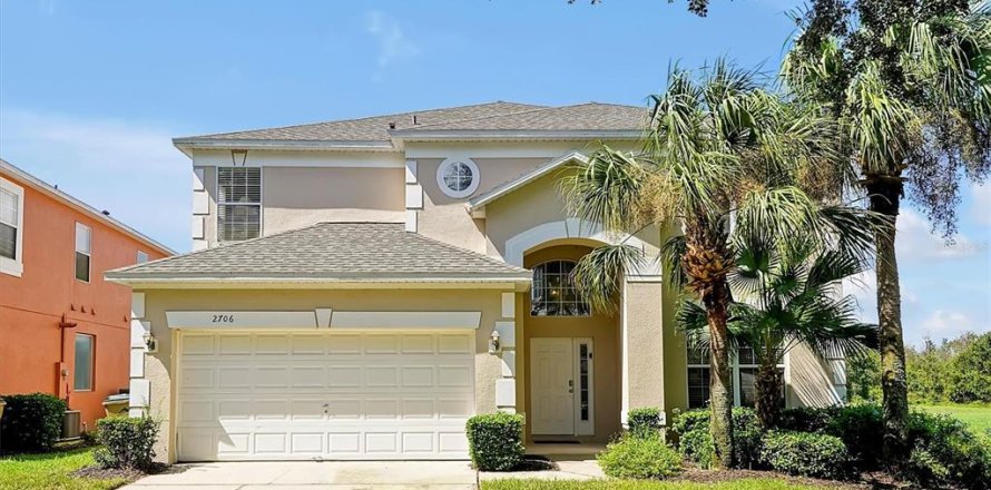 Villa ou maison à Kissimmee, Floride 7 chambres, 267.65 m2 № 1384874